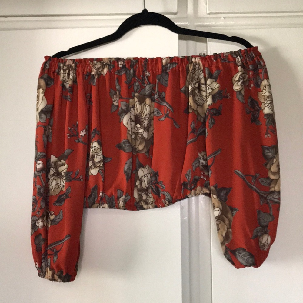 Strapless long sleeve.